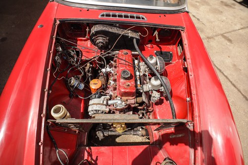 1973 MGB Roadster zum Verkauf (Bild 129 von 219)