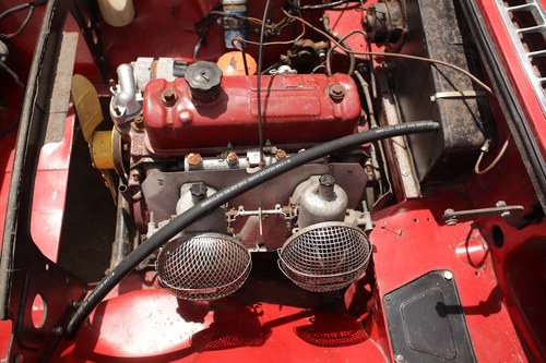 1973 MGB Roadster zum Verkauf (Bild 135 von 219)