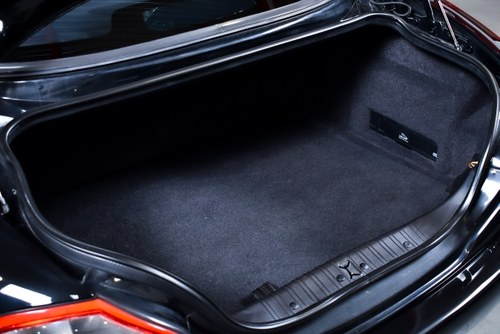 1999 Jaguar XK8 Coupé In vendita (immagine 58 di 115)