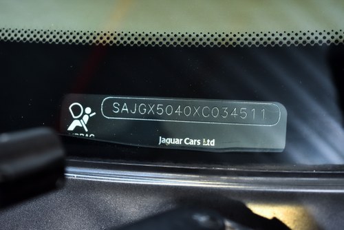 1999 Jaguar XK8 Coupé In vendita (immagine 79 di 115)