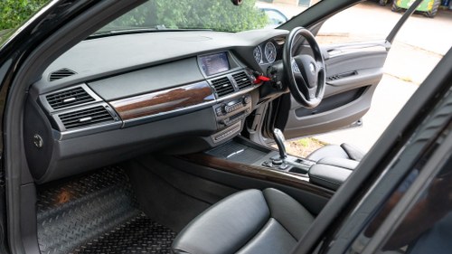 2010 BMW E70 X5 xDrive 40d M Sport In vendita (immagine 64 di 231)