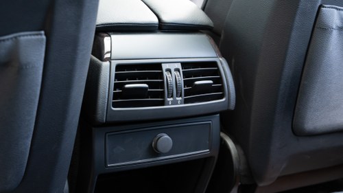 2010 BMW E70 X5 xDrive 40d M Sport In vendita (immagine 75 di 231)