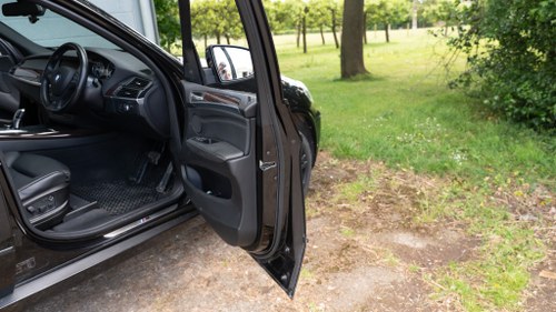 2010 BMW E70 X5 xDrive 40d M Sport In vendita (immagine 83 di 231)