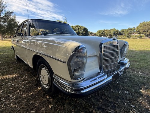 1969 Mercedes-Benz 280 SE Te koop (foto 1 van 101)