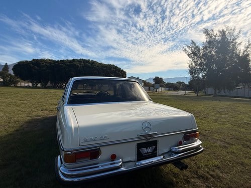1969 Mercedes-Benz 280 SE Te koop (foto 9 van 101)
