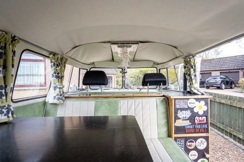 1963 Volkswagen Type 2 T1 Split Screen Kombi Camper à venda (imagem 46 de 97)