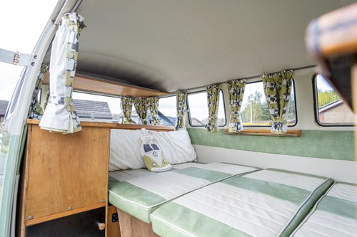 1963 Volkswagen Type 2 T1 Split Screen Kombi Camper à venda (imagem 49 de 97)