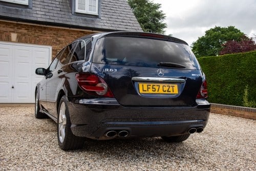 2007 Mercedes-Benz W251 R63 AMG 4MATIC For Sale (picture 10 of 214)