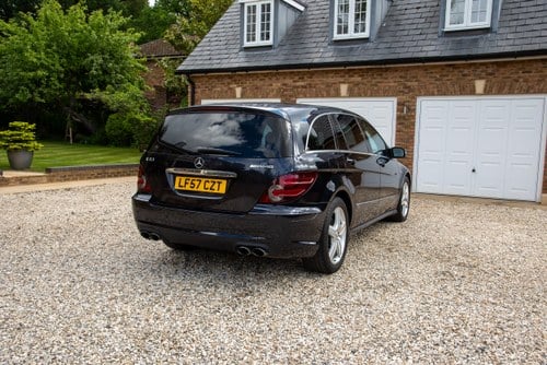 2007 Mercedes-Benz W251 R63 AMG 4MATIC For Sale (picture 13 of 214)