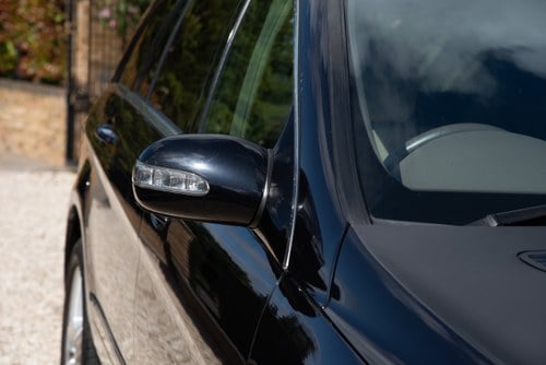 2007 Mercedes-Benz W251 R63 AMG 4MATIC For Sale (picture 117 of 214)