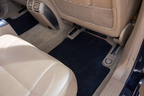 2007 Mercedes-Benz W251 R63 AMG 4MATIC For Sale (picture 80 of 214)