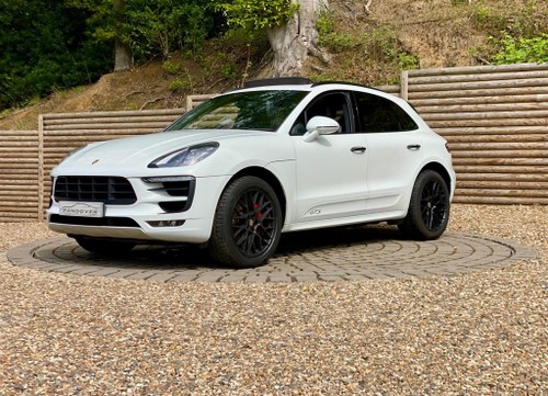 2016 Porsche Macan 3.0T V6 GTS PDK 4WD Euro 6 (s/s) 5dr In vendita