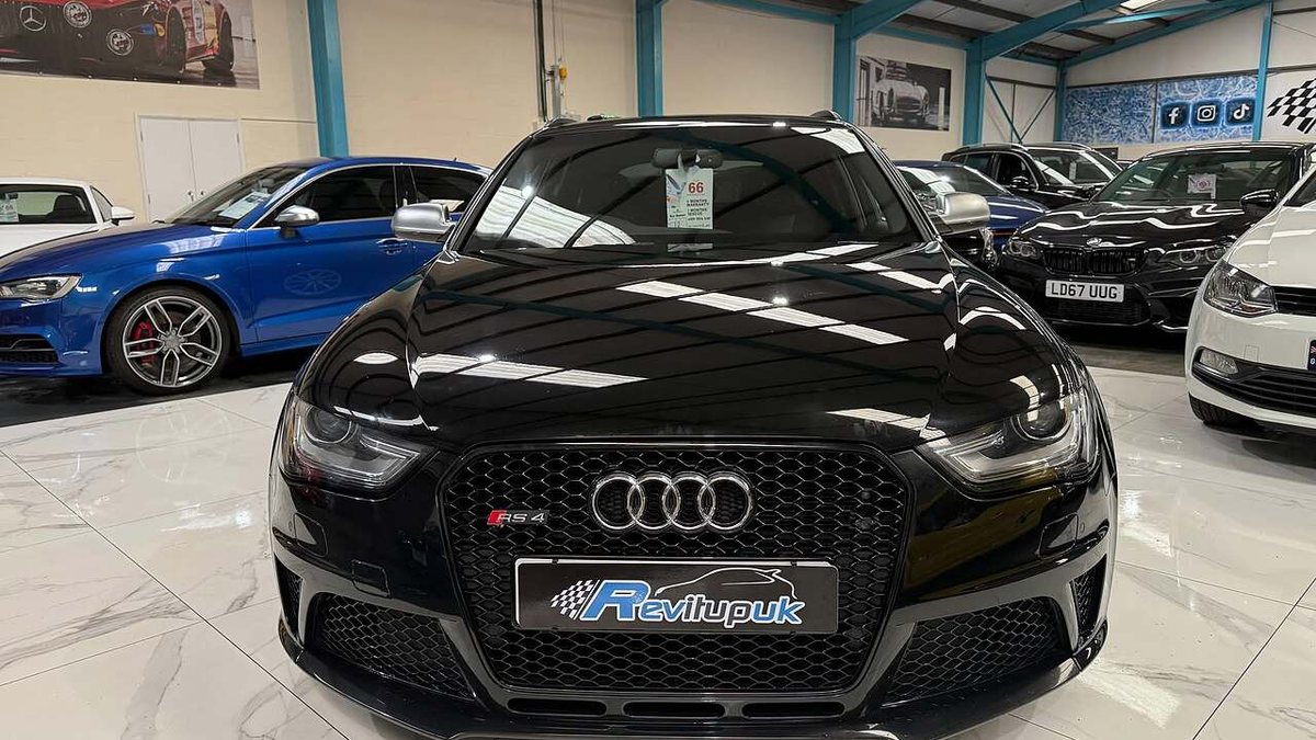 Audi R4 2014 2014 Audi RS4 Black Automatic, 7+ speed Right Hand Drive in United ...