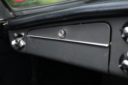 1969 MGB Roadster In vendita (immagine 50 di 259)