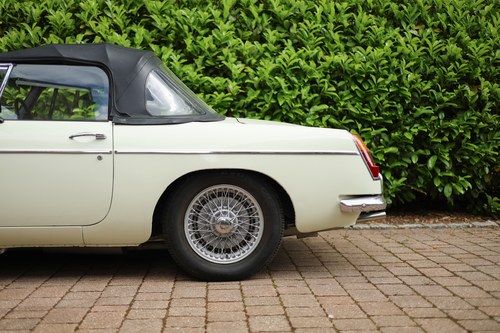 1969 MGB Roadster In vendita (immagine 170 di 259)