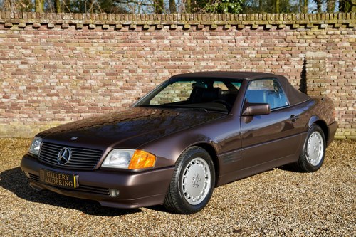 1993 Mercedes-Benz 300 SL Brown over brown For Sale