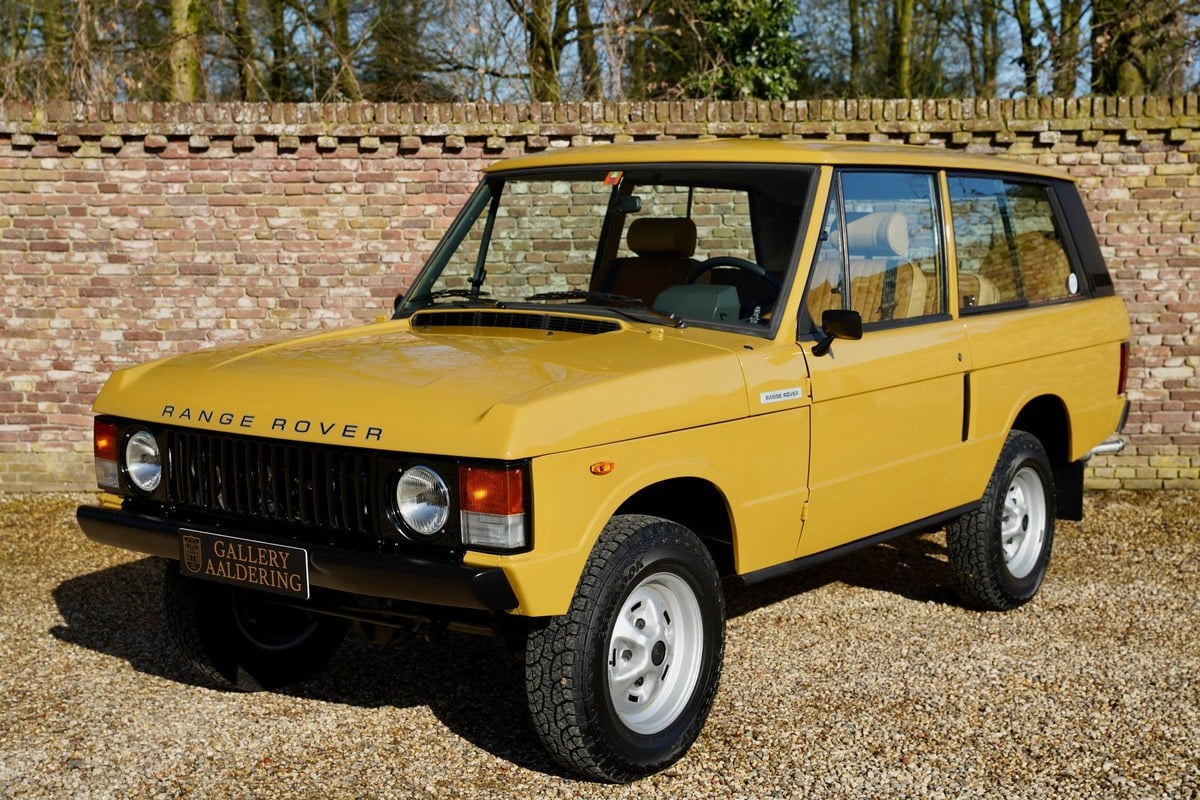 1982 Land Rover Range Rover Gold Manual, 5 speed Right Hand Drive in ...