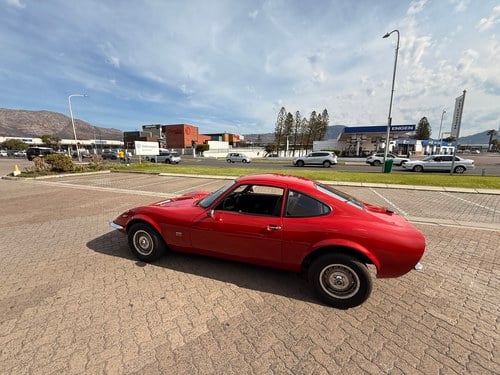 1971 Opel GT 1900 till salu (bild 43 av 80)