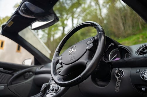 2003 Mercedes-Benz R230 SL600 V12 In vendita (immagine 17 di 82)