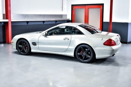 2003 Mercedes-Benz R230 SL500 "Designo Launch Edition" In vendita (immagine 29 di 83)