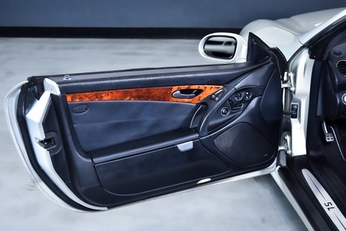 2003 Mercedes-Benz R230 SL500 "Designo Launch Edition" In vendita (immagine 33 di 83)