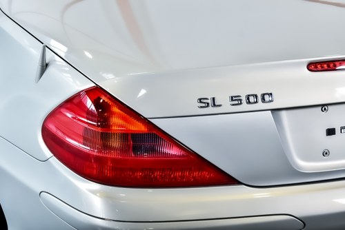 2003 Mercedes-Benz R230 SL500 "Designo Launch Edition" In vendita (immagine 72 di 83)