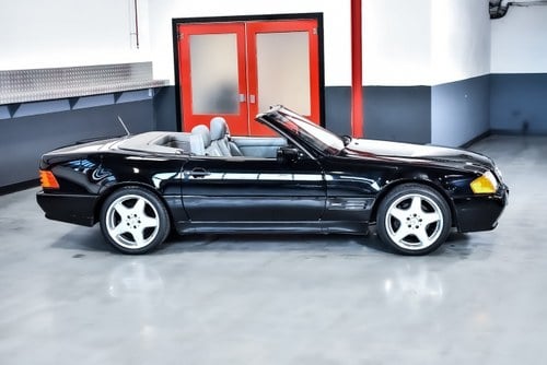 1992 Mercedes-Benz R129 500SL In vendita (immagine 13 di 97)