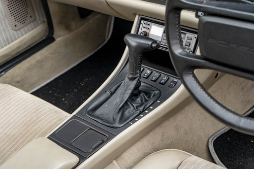 1986 Porsche 944 à vendre (picture 34 of 95)