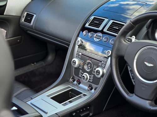 2010 Aston Martin DB9 V12 Volante Auto In vendita (immagine 40 di 136)