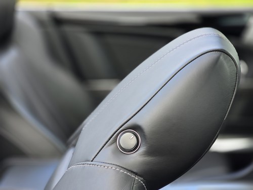 2010 Aston Martin DB9 V12 Volante Auto In vendita (immagine 46 di 136)