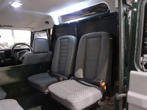 2002 Land Rover Defender 90 County TD5 zum Verkauf (Bild 54 von 170)