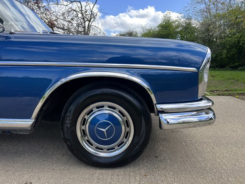 1965 Mercedes-Benz 300 SE Coupé W112 In vendita (immagine 49 di 136)