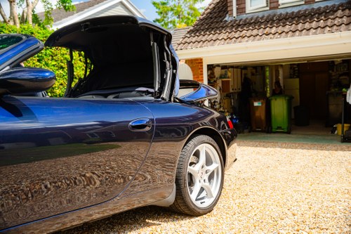 2004 Porsche 996 911 Carrera 2 Convertible For Sale (picture 32 of 163)