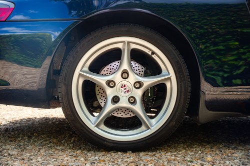 2004 Porsche 996 911 Carrera 2 Convertible For Sale (picture 43 of 163)