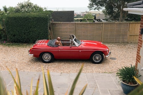 1974 MGB Roadster zum Verkauf (Bild 17 von 98)