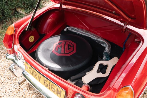 1974 MGB Roadster zum Verkauf (Bild 62 von 98)