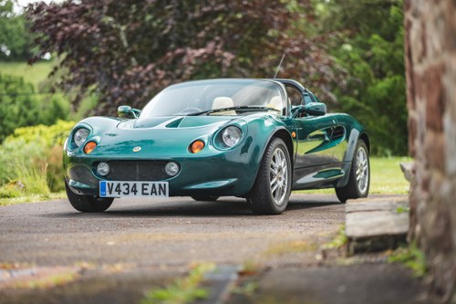 1999 Lotus Elise S1 For Sale (picture 2 of 172)