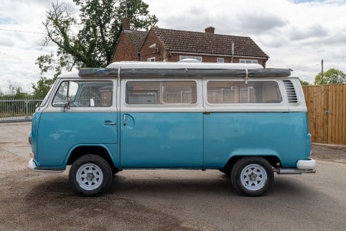 1972 Volkswagen Type 2 Camper 3L V6 For Sale (picture 5 of 102)