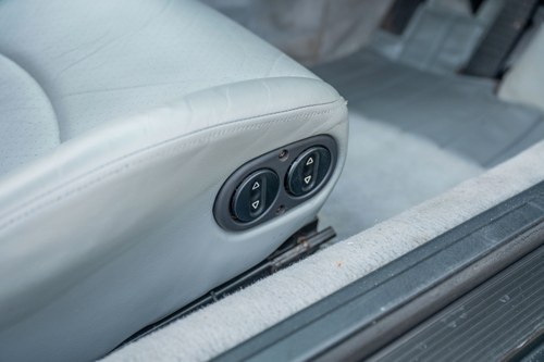 1995 Porsche 911 Carrera 993 zum Verkauf (Bild 29 von 157)