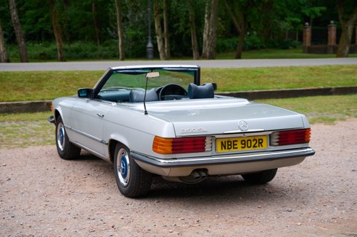 1977 Mercedes-Benz 350SL R107 à venda (imagem 12 de 154)