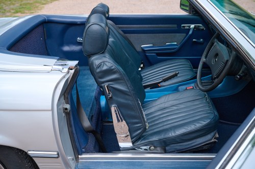 1977 Mercedes-Benz 350SL R107 à venda (imagem 47 de 154)