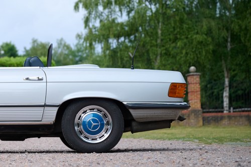 1977 Mercedes-Benz 350SL R107 à venda (imagem 83 de 154)