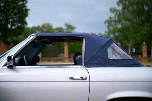 1977 Mercedes-Benz 350SL R107 à venda (imagem 87 de 154)