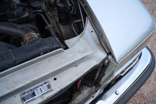 1977 Mercedes-Benz 350SL R107 à venda (imagem 114 de 154)