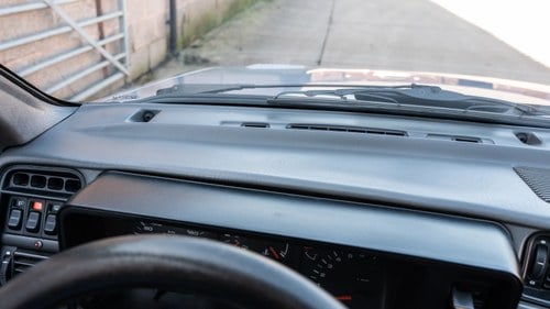 1986 Ford Sierra RS Cosworth 3dr till salu (bild 31 av 165)