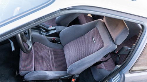 1986 Ford Sierra RS Cosworth 3dr till salu (bild 49 av 165)