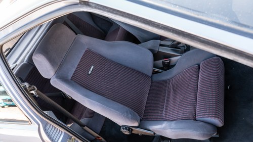 1986 Ford Sierra RS Cosworth 3dr till salu (bild 53 av 165)