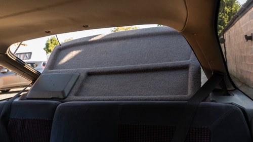 1986 Ford Sierra RS Cosworth 3dr till salu (bild 68 av 165)