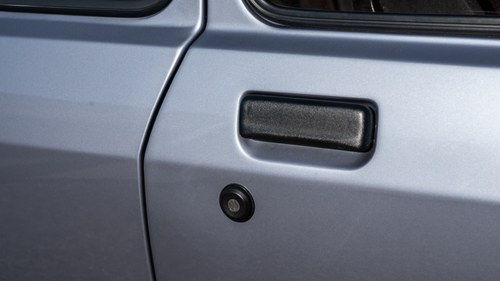 1986 Ford Sierra RS Cosworth 3dr till salu (bild 92 av 165)