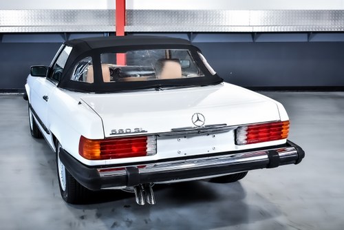 1986 Mercedes-Benz R107 560SL Convertible 5,6L V8 For Sale (picture 32 of 149)